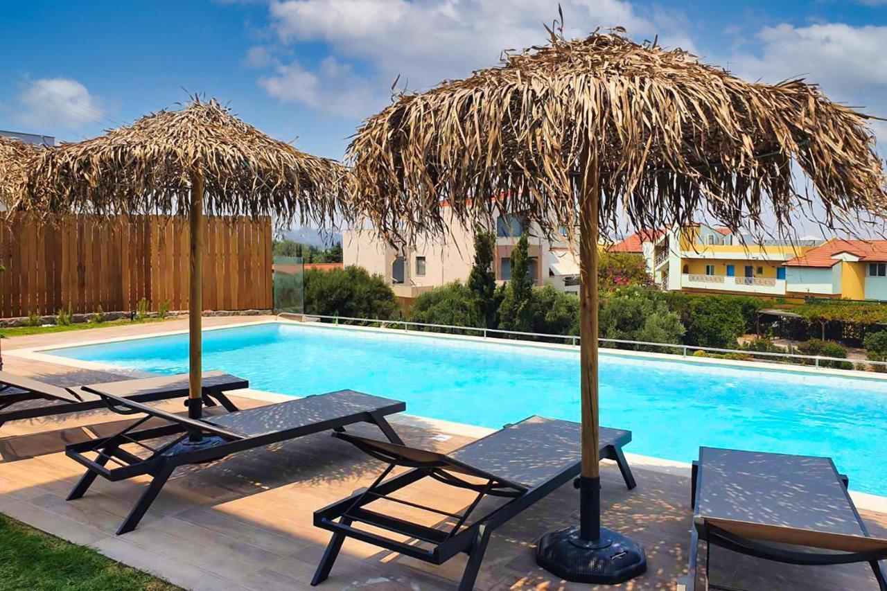 Siena Pool Villa Коскину Экстерьер фото